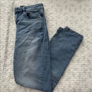 American Eagle Mom Jeans